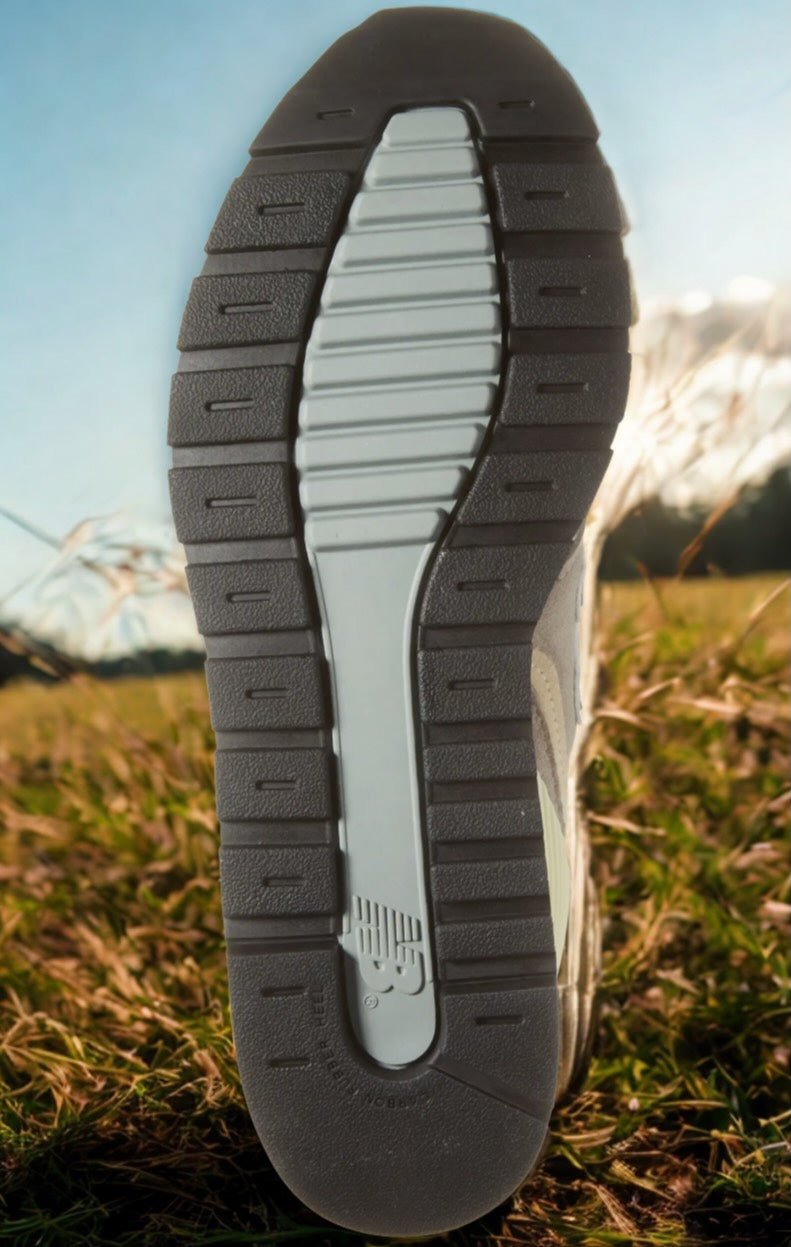 New Balance Made in USA 996 V1 Sneaker - Insomno